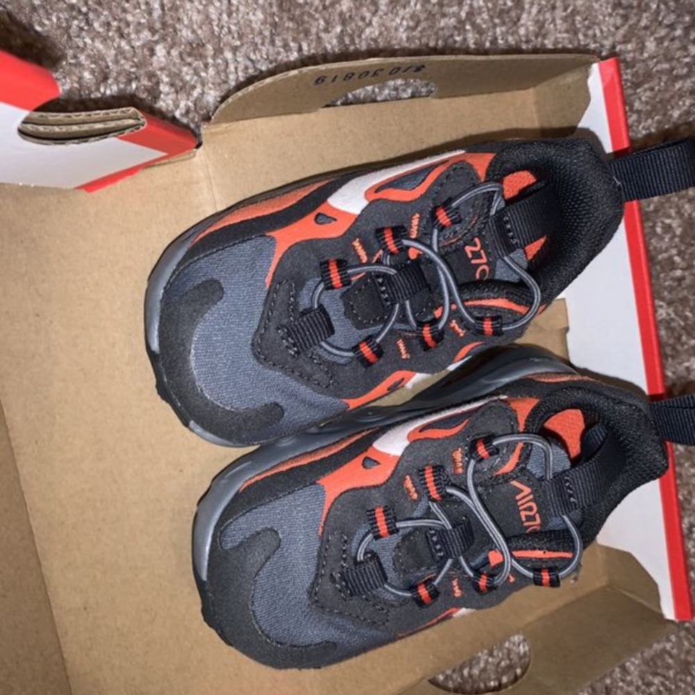 Baby Nike’s